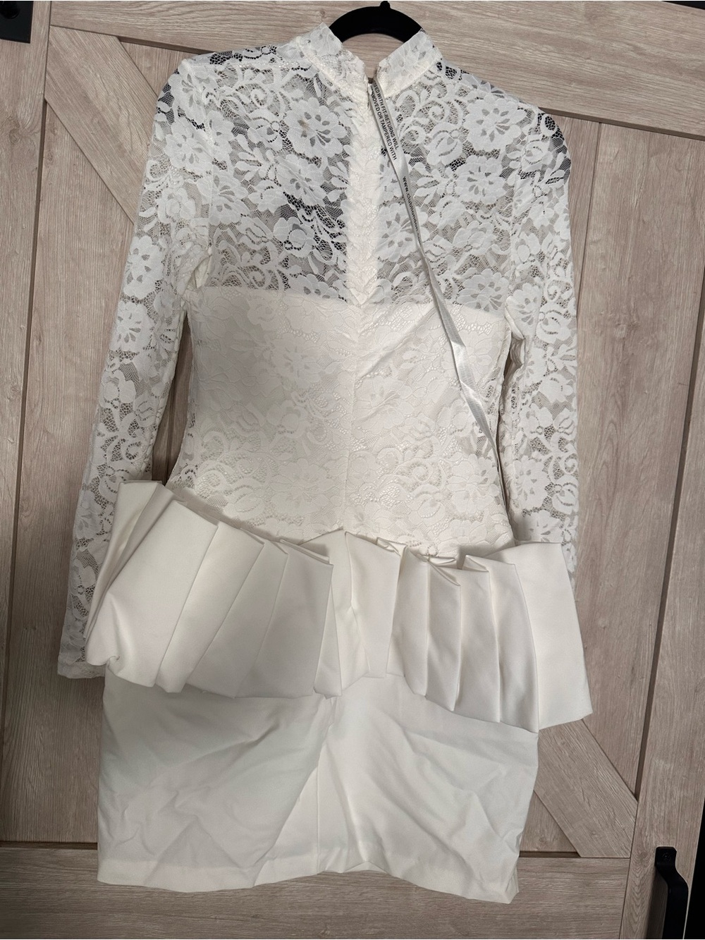 Club L London White Lace Long Sleeve Peplum Mini Dress - Picture 3 of 4